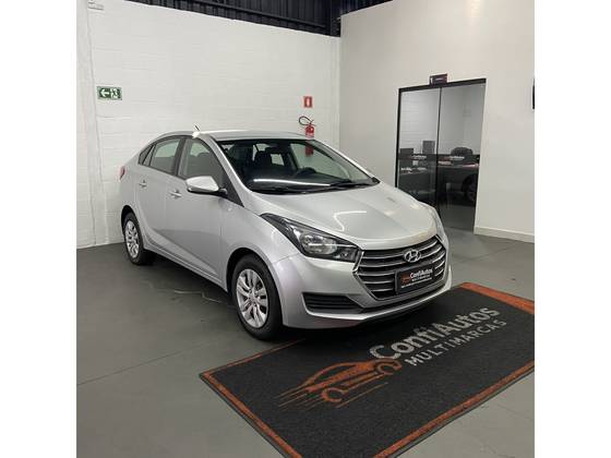 HYUNDAI HB20S 1.6 COMFORT PLUS 16V FLEX 4P AUTOMÁTICO
